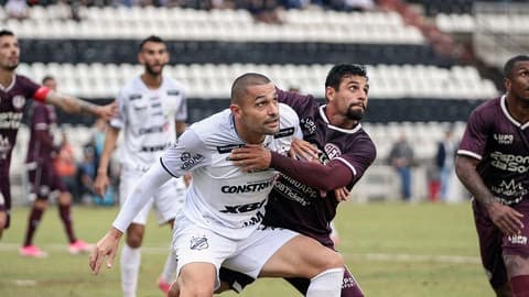 Inter de Limeira sofre gol nos acréscimos e estreia no quadrangular final da Série C com empate