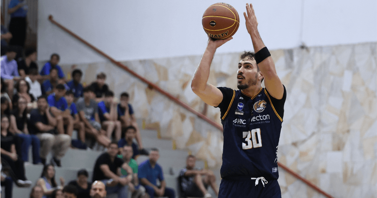 Mogi Basquete vence São José e lidera quartas