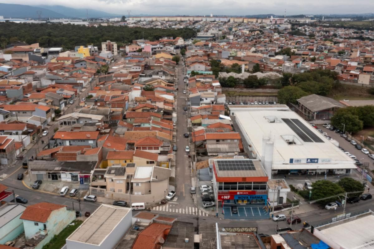 Rua no Residencial Jundiaí vira mão única