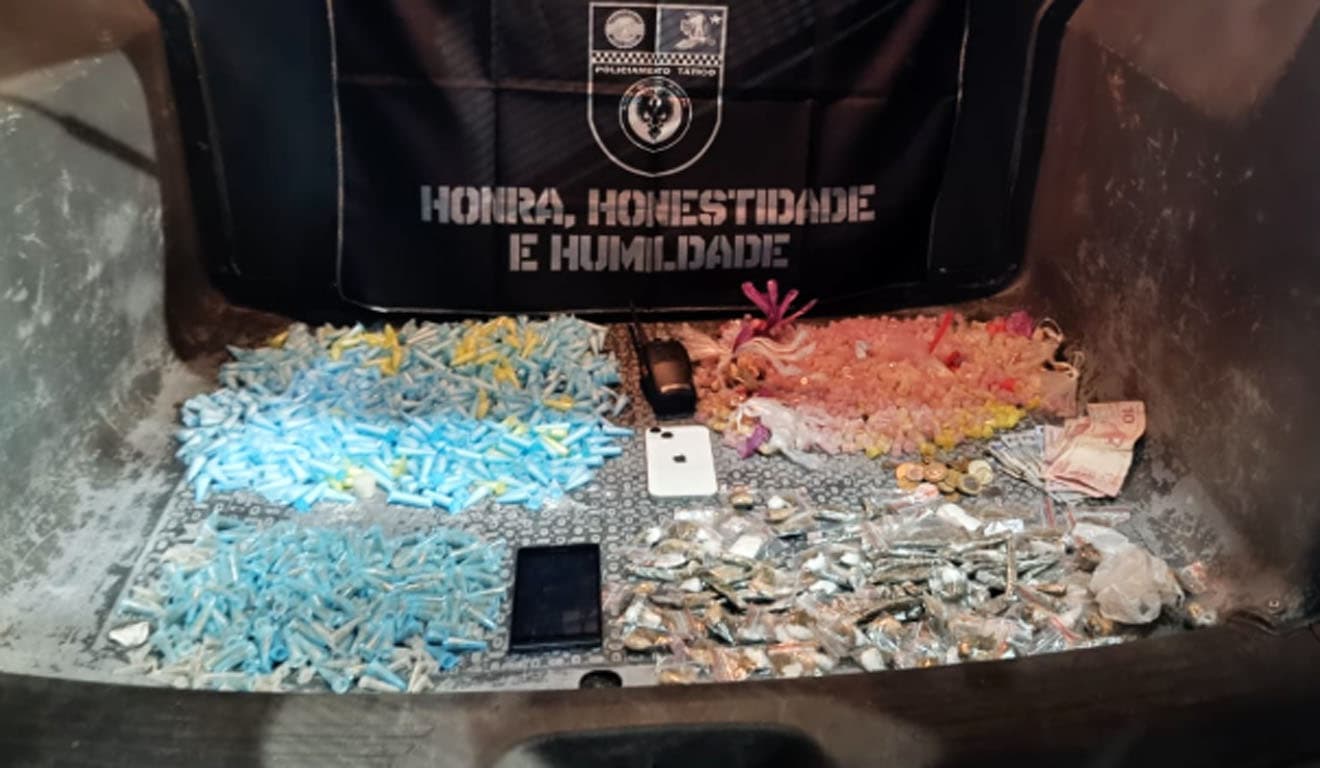 Homem é preso com 2 mil porções de drogas