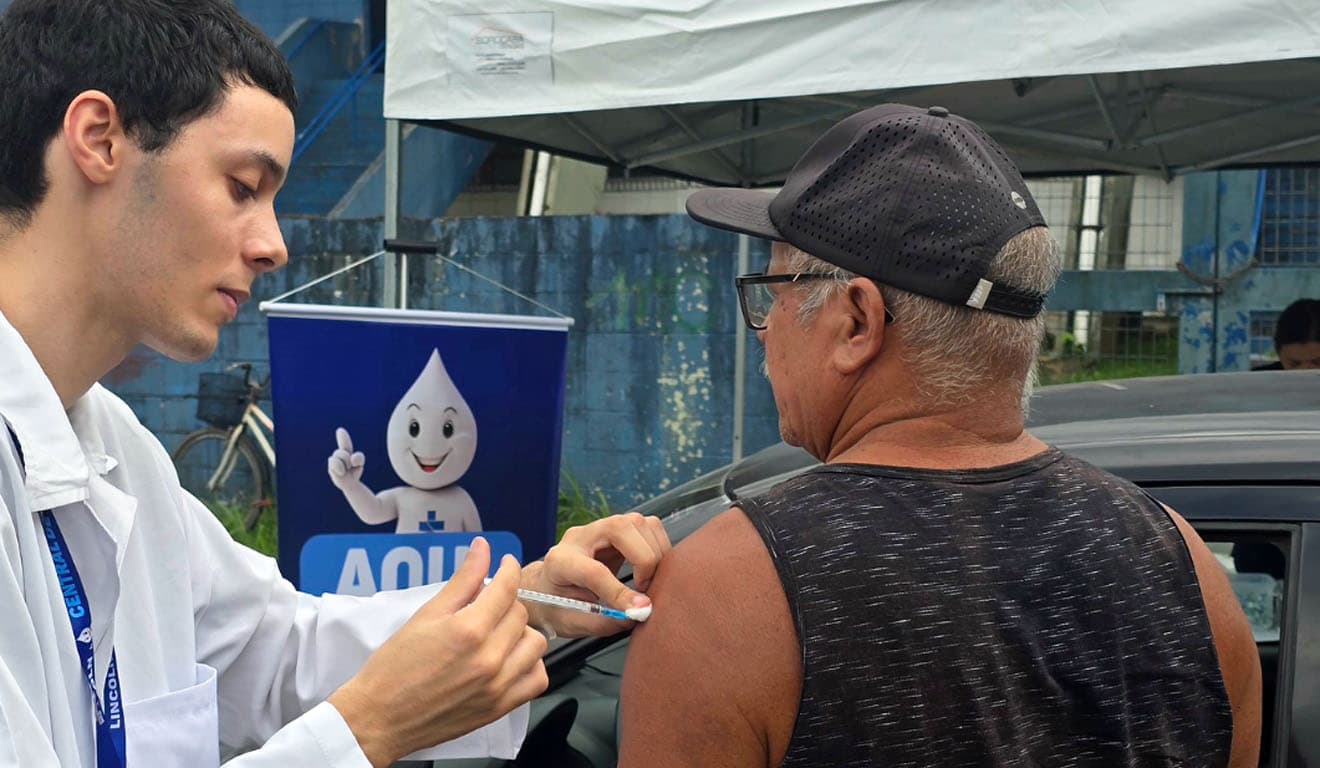 Guarujá realiza Dia D de vacinação contra Hepatite B