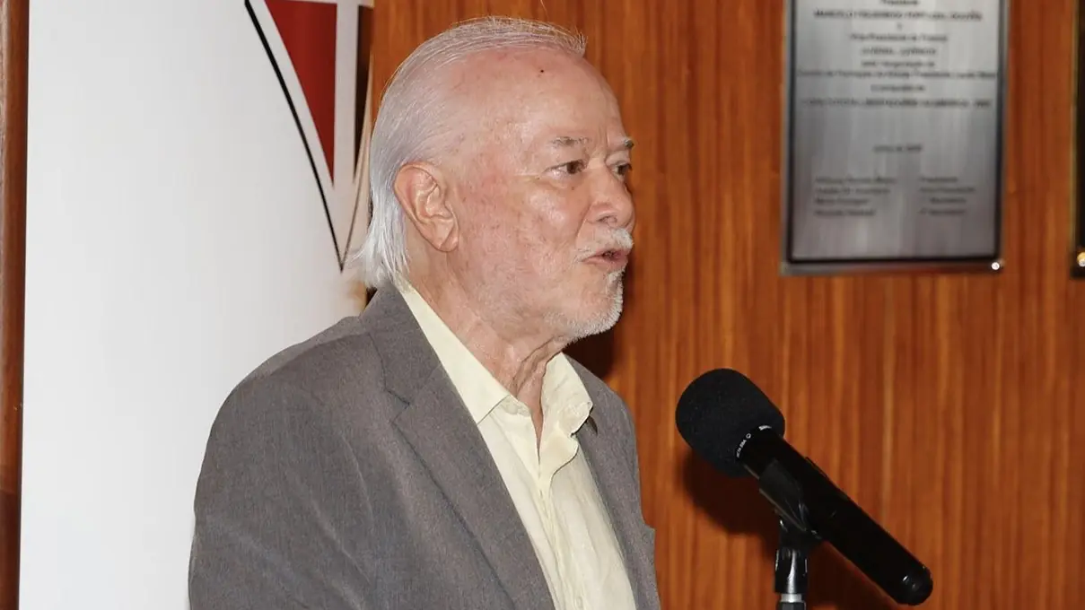 Áudio expõe pressão de Massis por contrato milionário