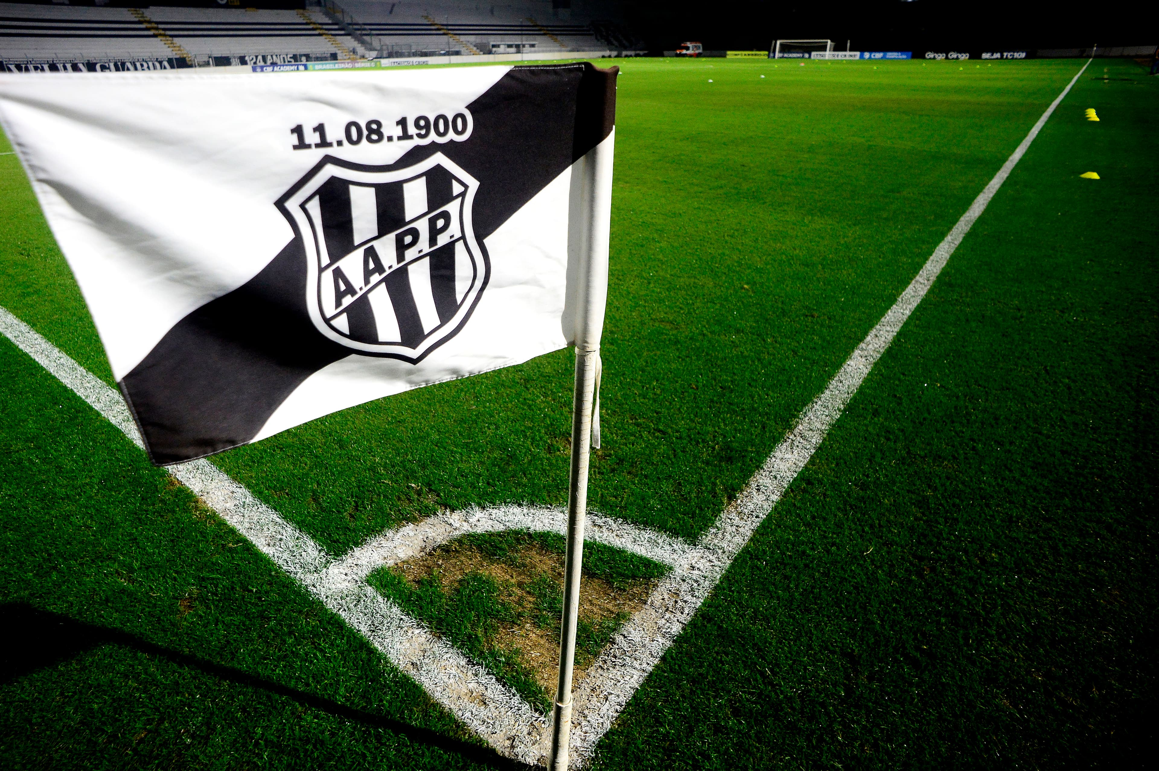 Ponte Preta negocia SAF avaliada em R$ 1,1 bilhão