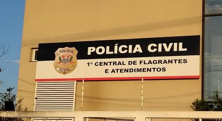 Açougueiro é denunciado por ameaças a colega