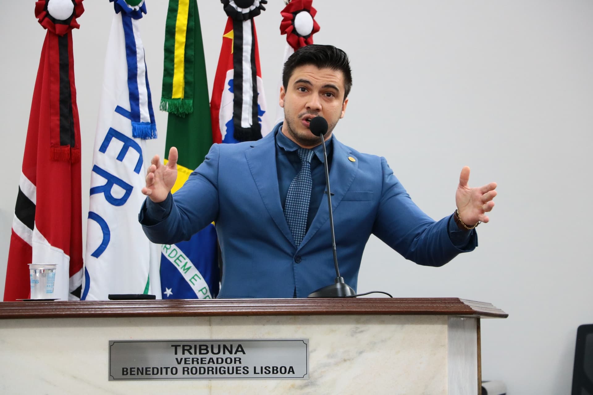 MP: Montenegro não prova perseguição para deixar PL