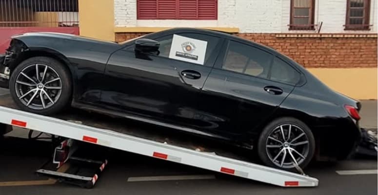 PM recupera BMW furtada e detém suspeito na região