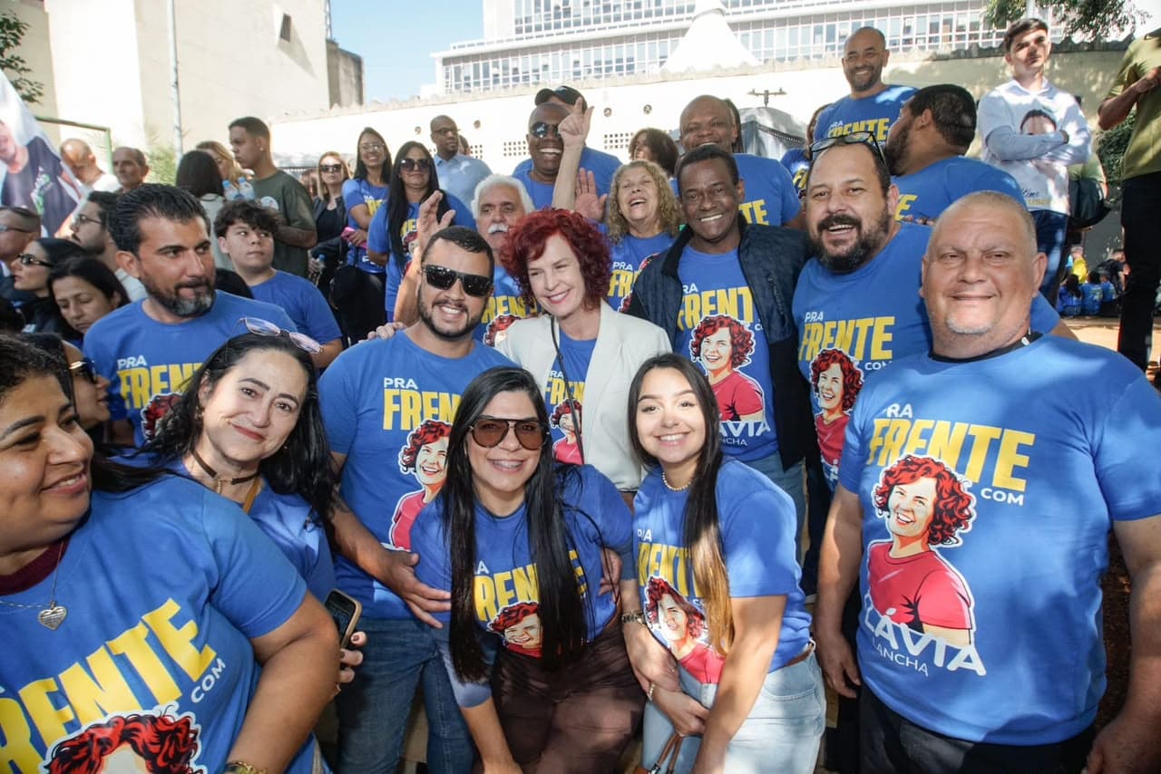 Flávia Lancha oficializa candidatura a deputada estadual