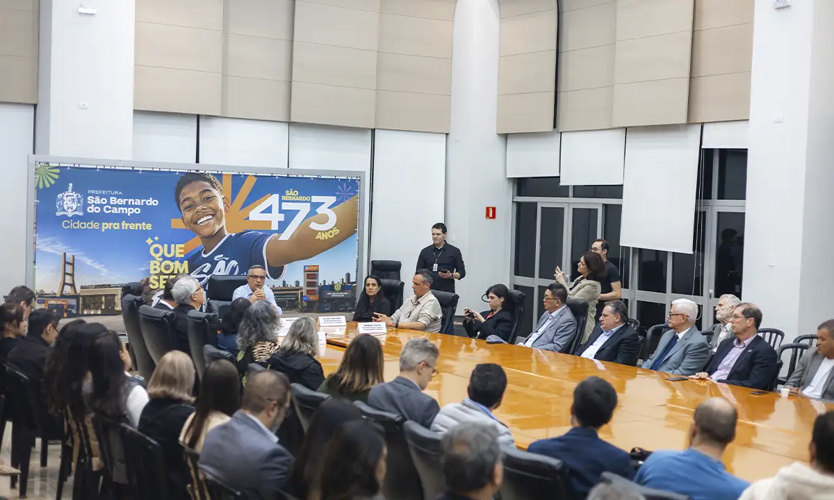 São Bernardo avança em estratégia para carros elétricos