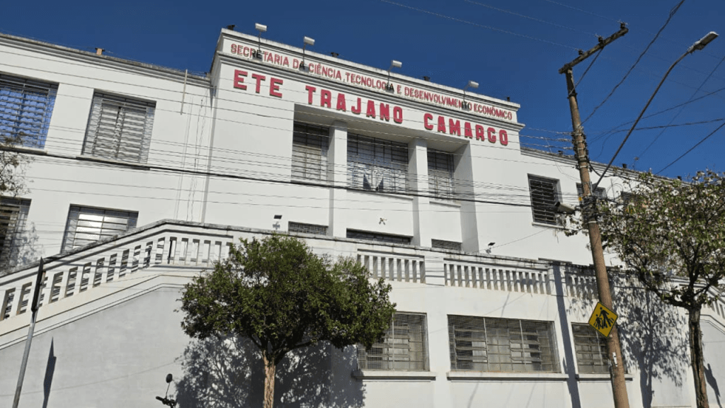 ETEC Trajano Camargo entra no top 10 das ETECs de São Paulo no Ideb 2025