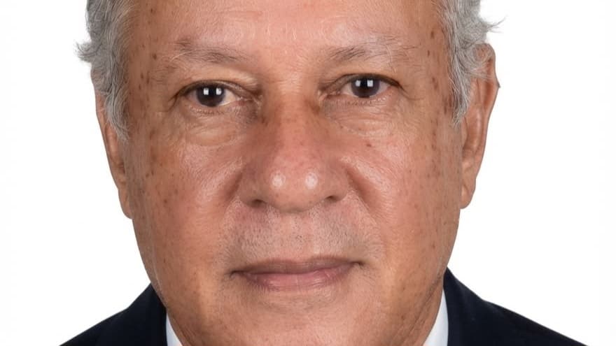 Idoso morre atropelado por trator do filho
