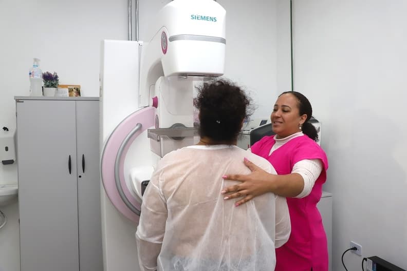 Outubro Rosa oferece mamografias gratuitas