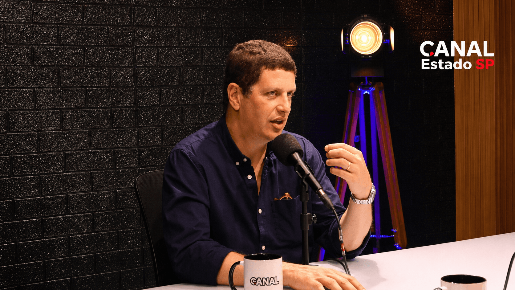 Ricardo Salles defende Zema no primeiro turno e faz críticas à candidatura de Flávio Bolsonaro