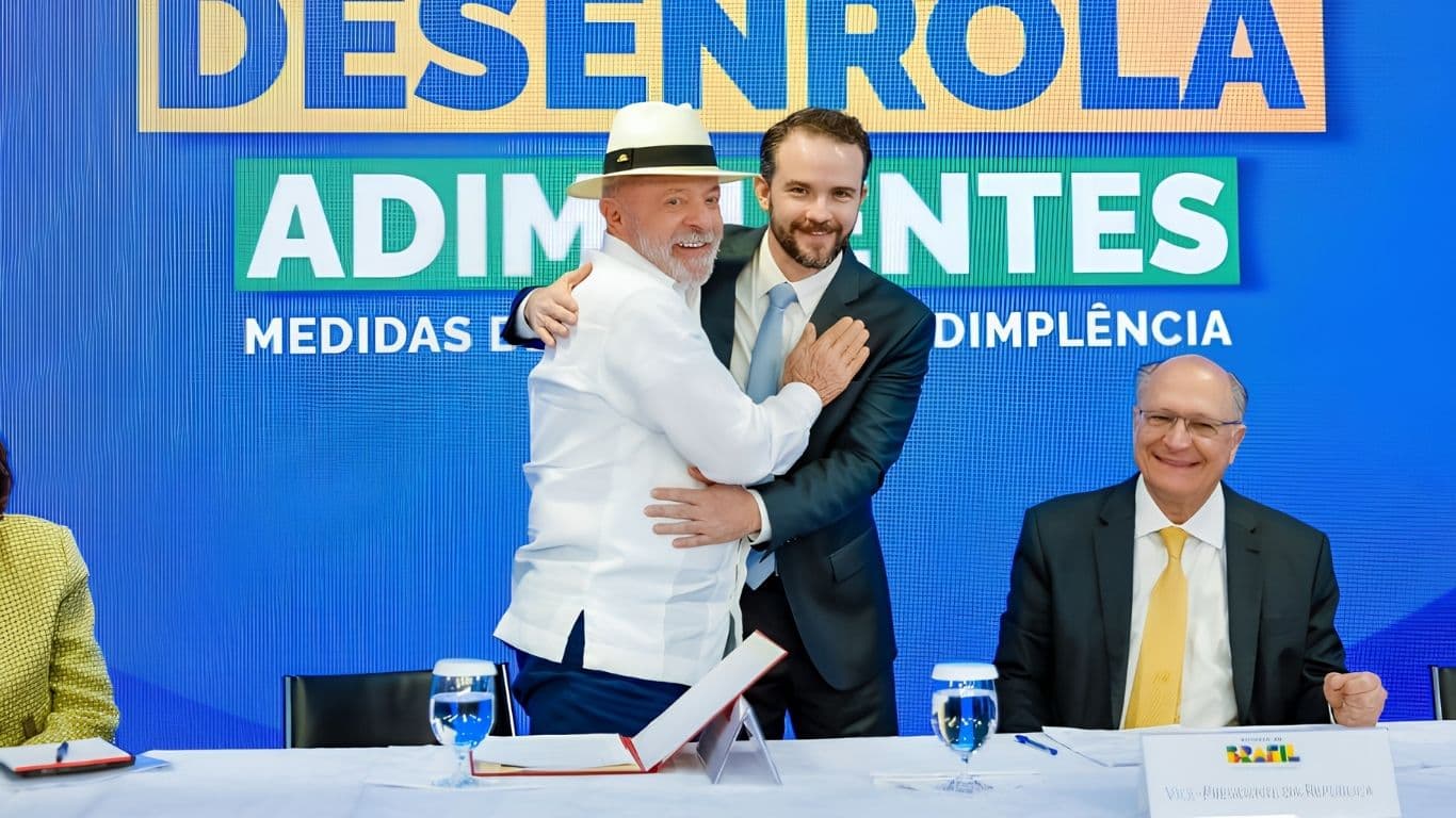 Governo Lula estuda prorrogar Desenrola 2.0 e ampliar acesso ao crédito