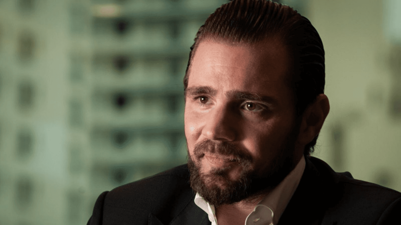 Caso Banco Master amplia disputa na direita