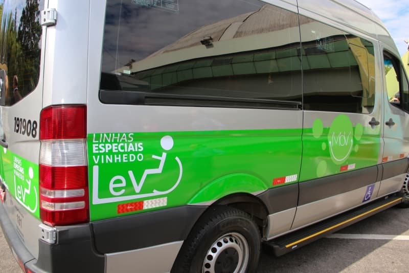 Vinhedo abre cadastro para transporte adaptado de eleitores cadeirantes