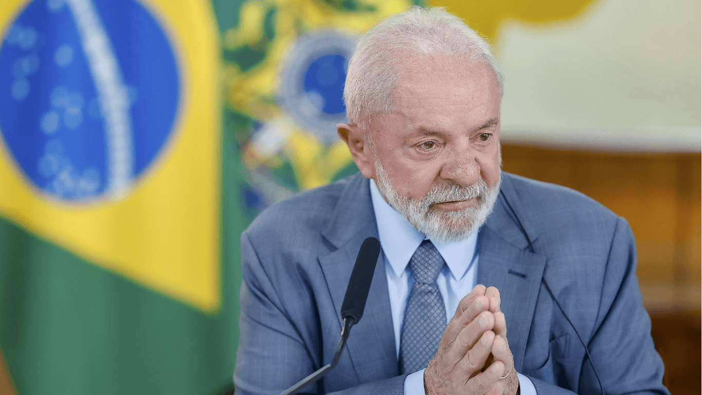 Fim da escala 6x1 ganha destaque político, e Lula prevê votação nesta quarta, 14