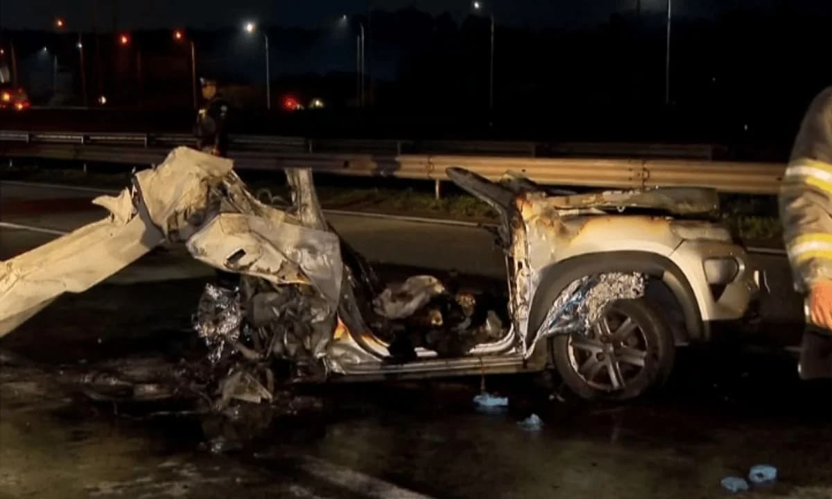 Motorista preso após acidente com três mortos carbonizados