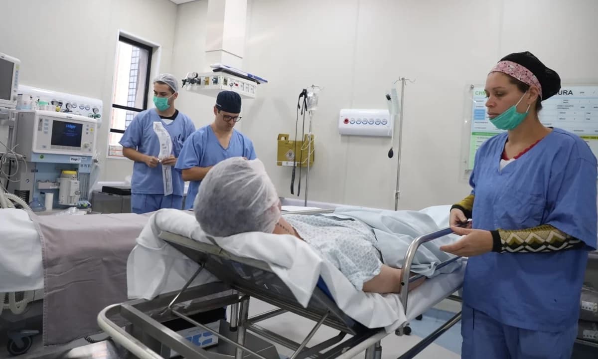 CHM de Santo André realiza cirurgia de reconstrução neural