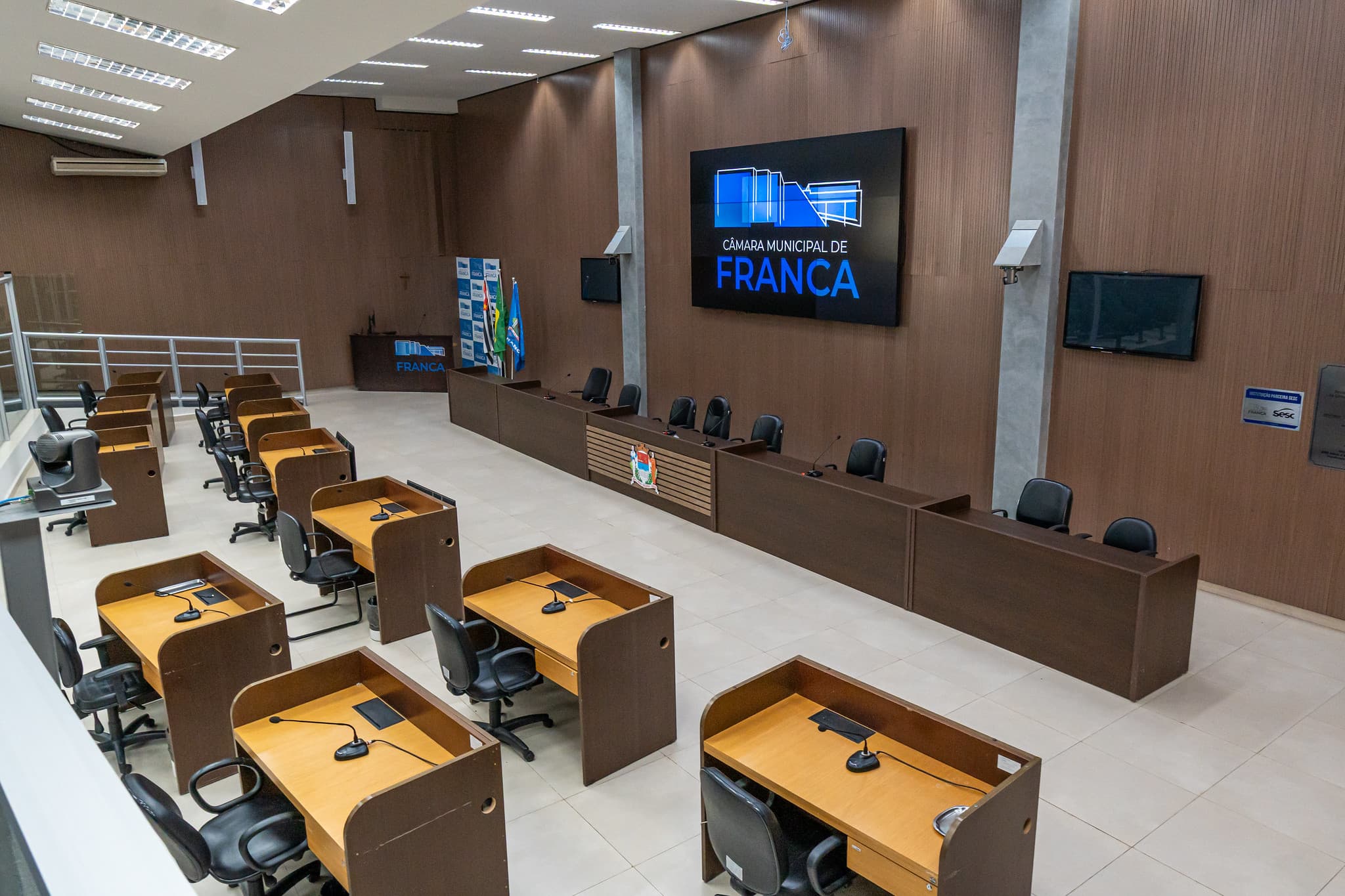 Câmara vota requerimentos sobre saúde e infraestrutura