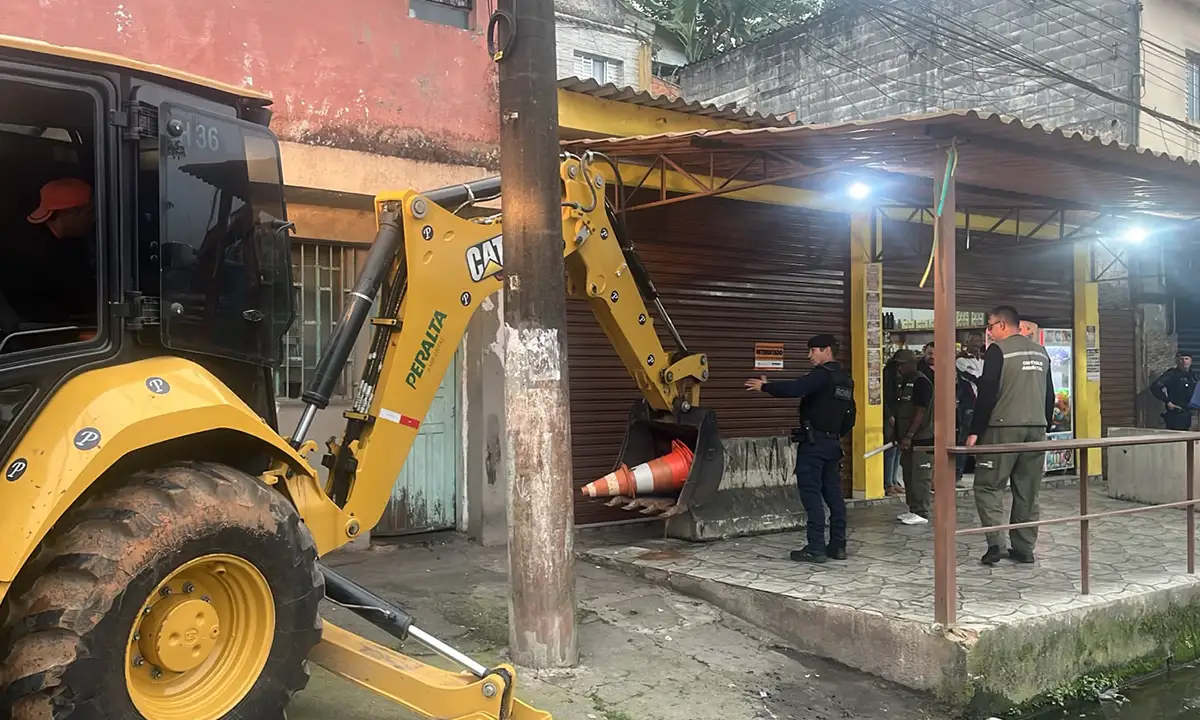 Santo André interdita dois bares por poluição sonora