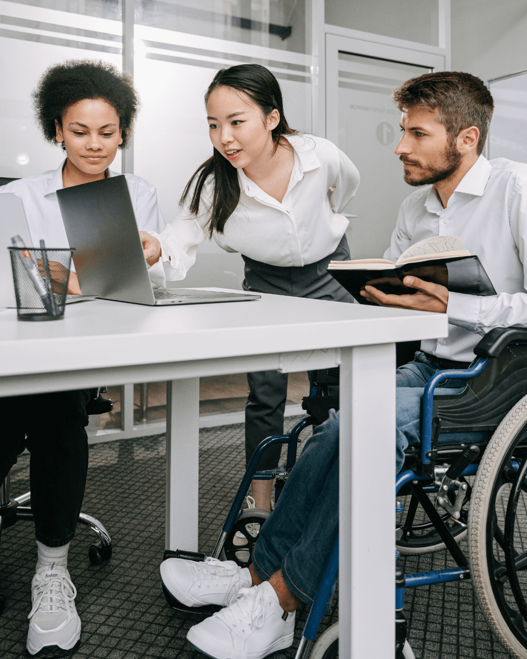 Mogi lança programa de emprego para pessoas com deficiência