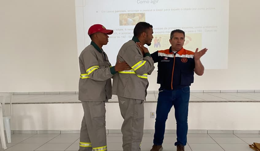 Mogi capacita agricultores contra incêndios na estiagem