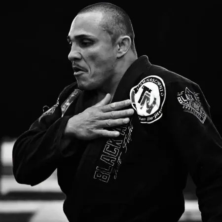 Tetracampeão mundial de jiu-jítsu morre em acidente