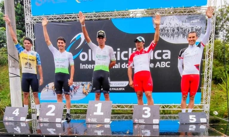 27ª Volta Ciclística do Grande ABC reúne 500 atletas