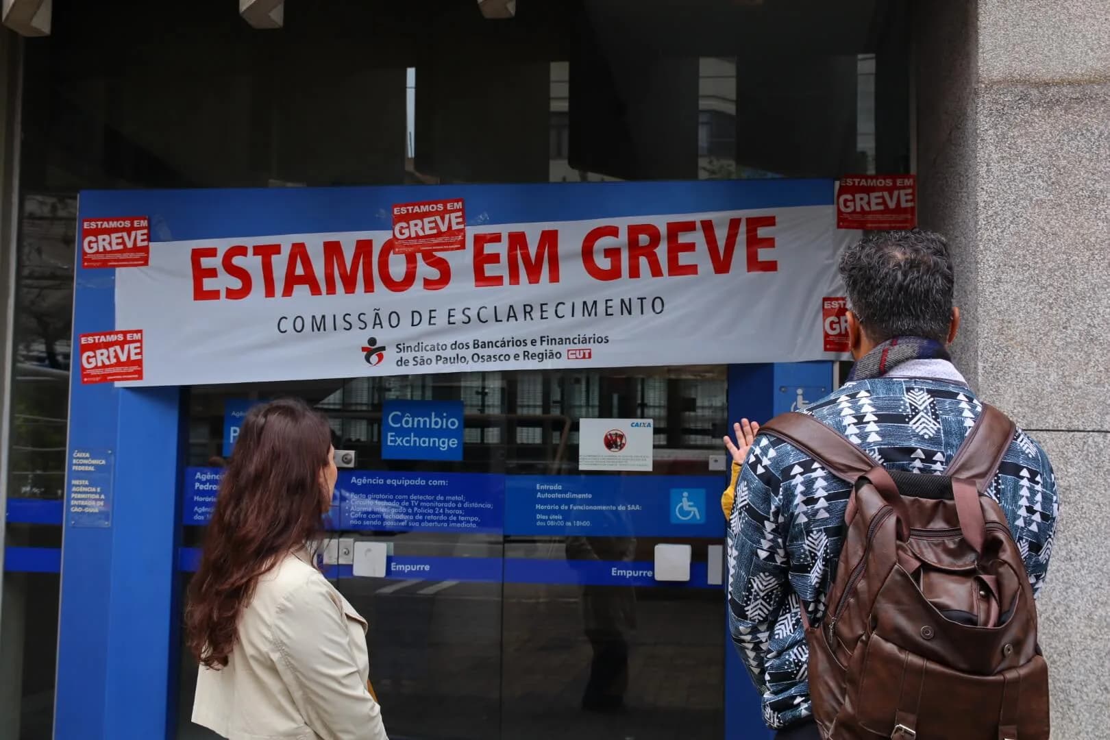 Bancários da Caixa mantêm greve em São Paulo