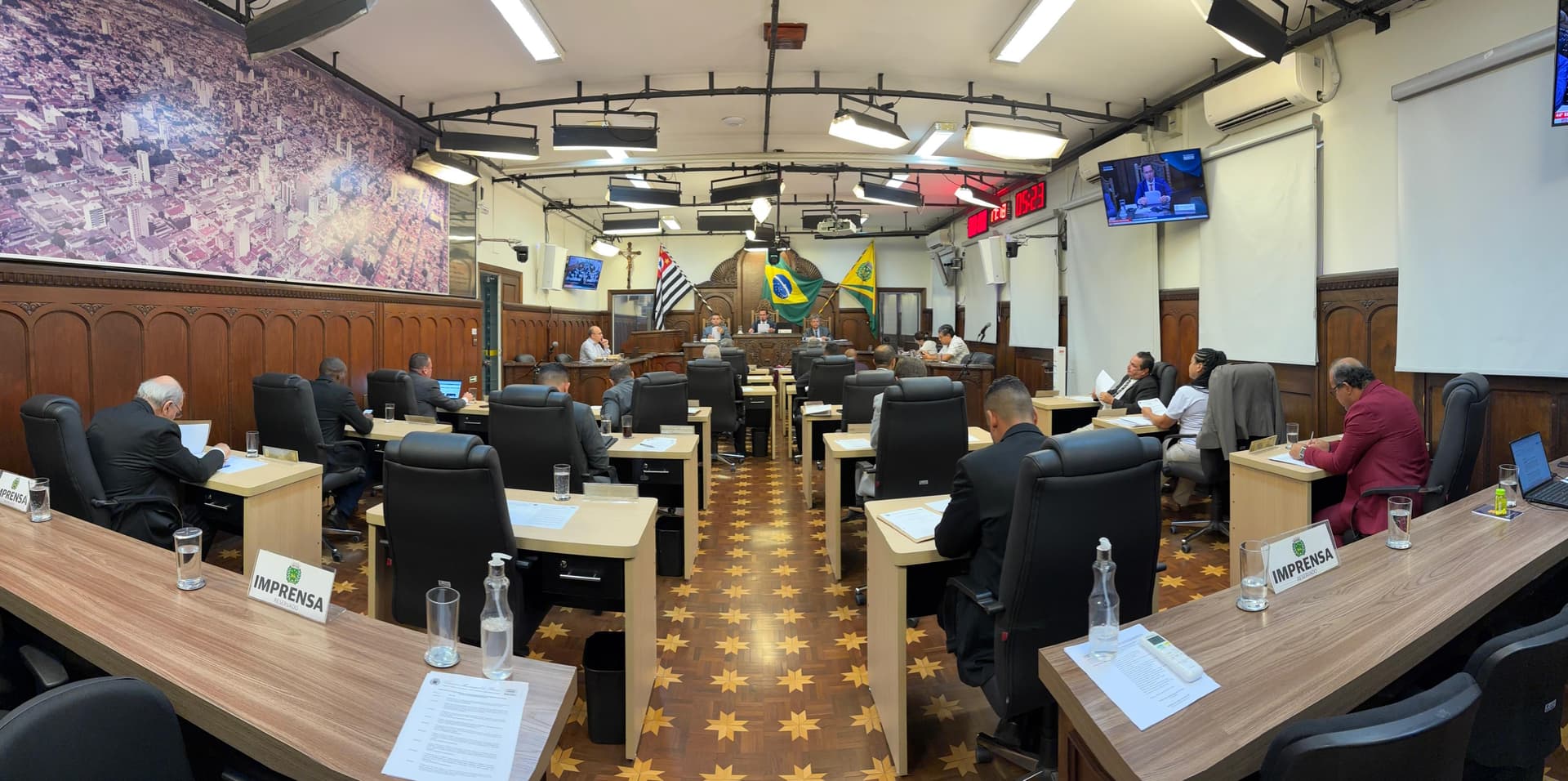 Câmara de Bauru entrega Moções de Aplauso nesta quinta