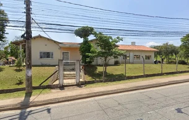 Chuva provoca queda de parte do muro do Canil Municipal e animais são transferidos