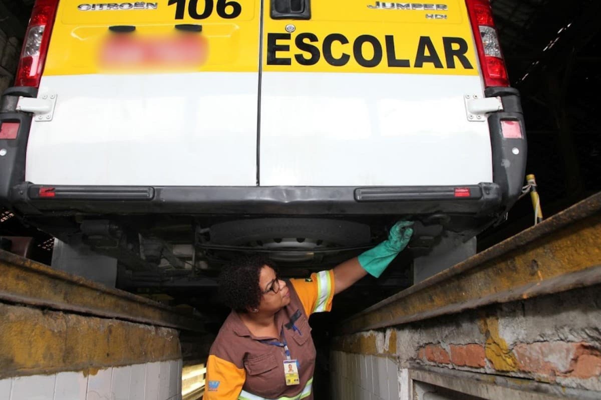 Santos abre prazo para renovação do transporte escolar