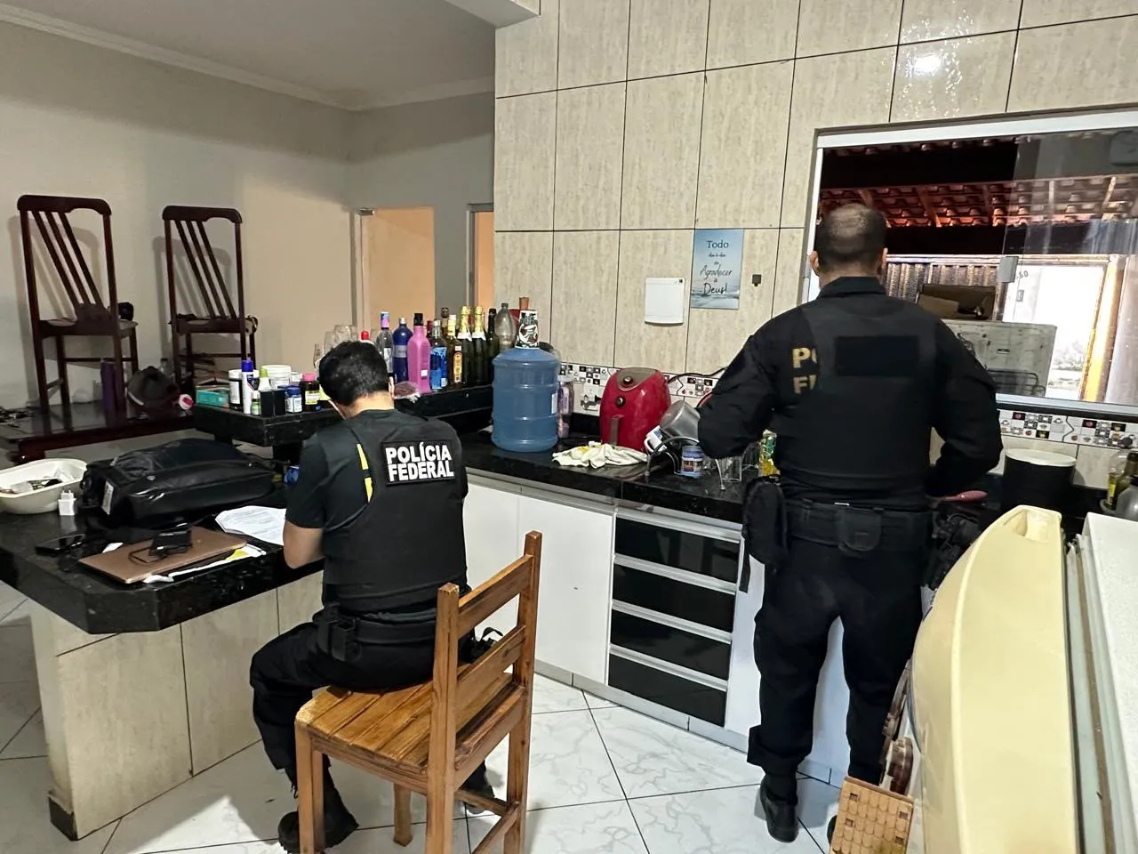 PF deflagra operação contra contrabando de medicamentos