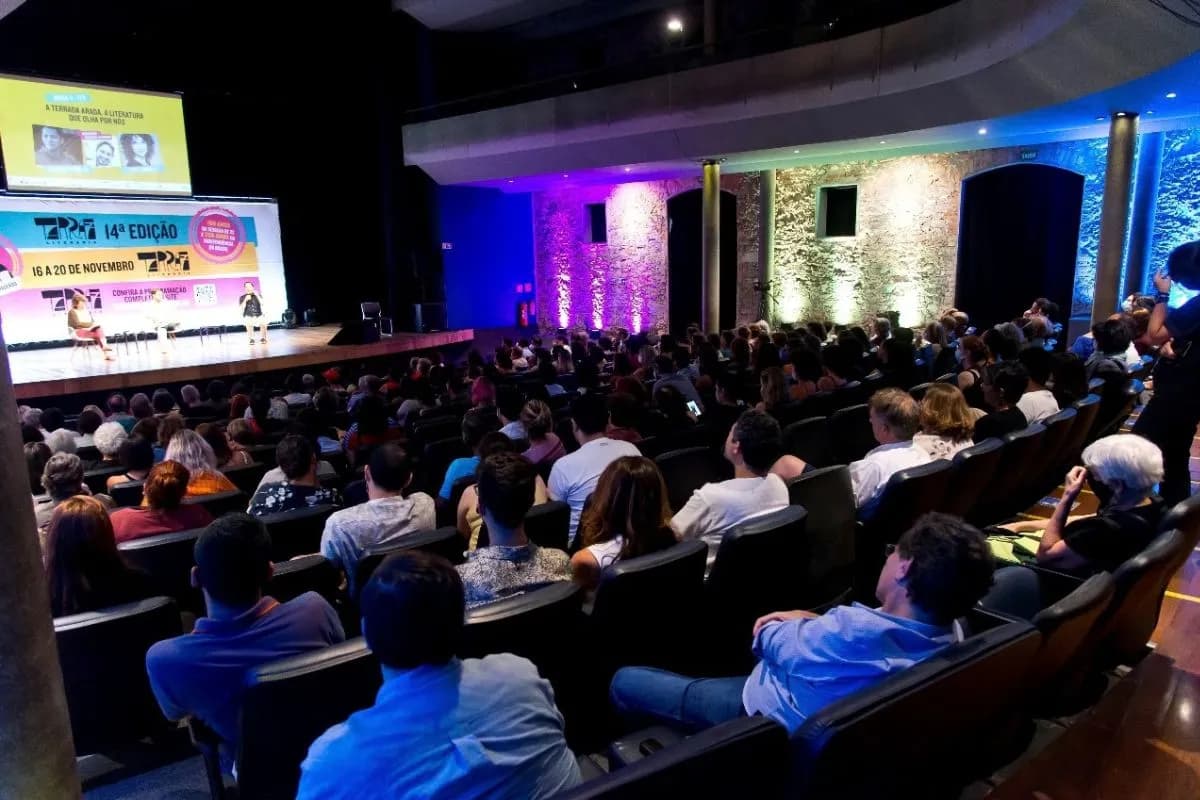 Tarrafa Literária acontece em Santos