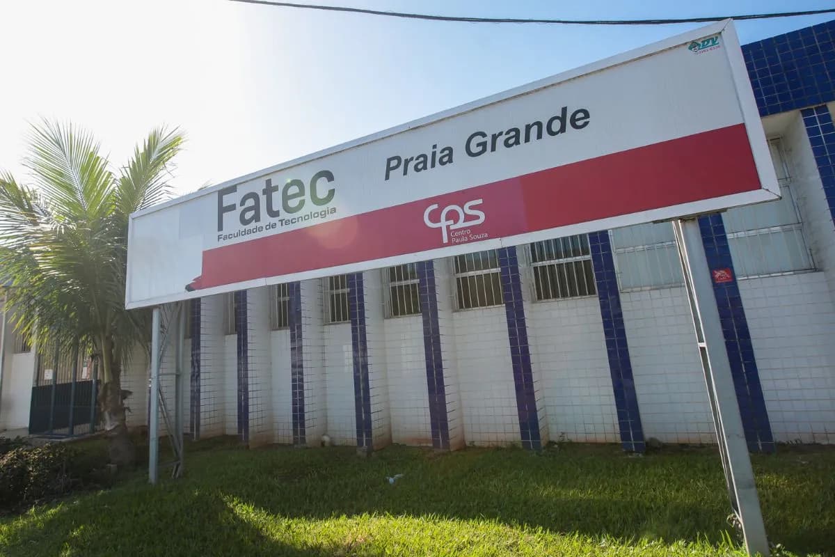 Fatecs abrem vestibular com 328 vagas no litoral