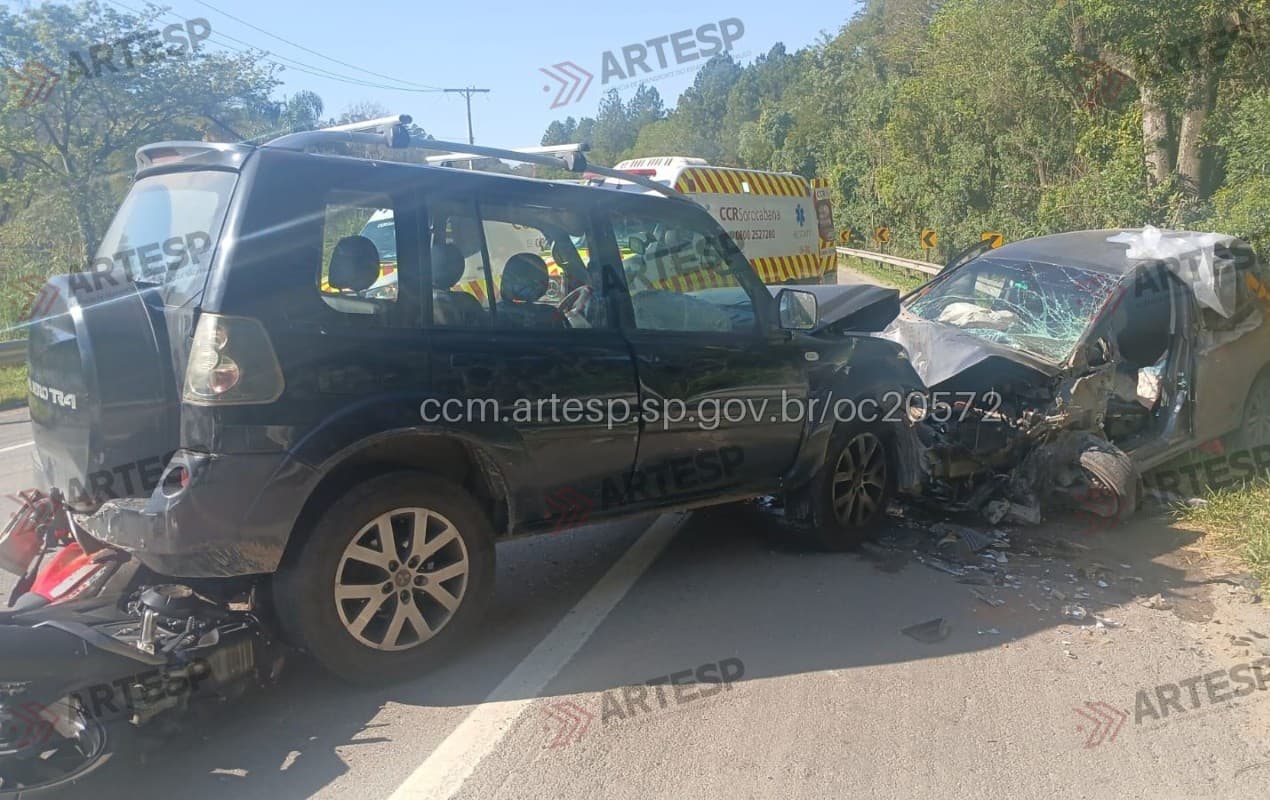 Acidente interdita SP-079 em Piedade nesta terça-feira