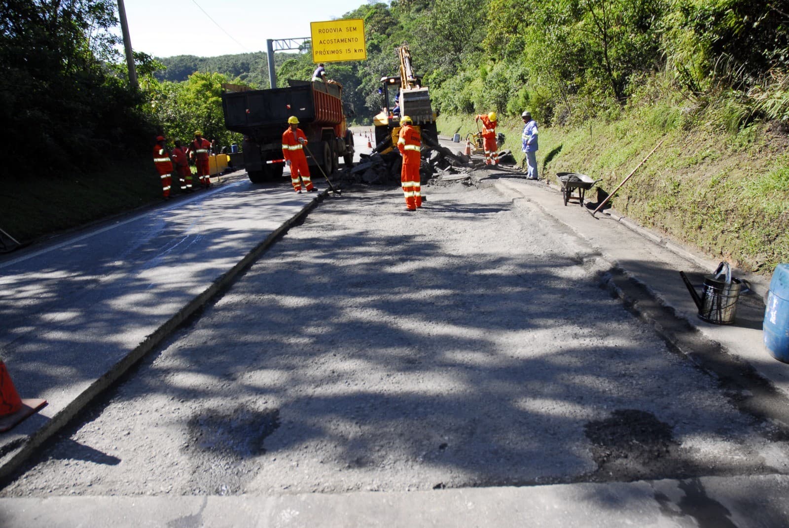 Via Anchieta recebe obras de modernização na serra