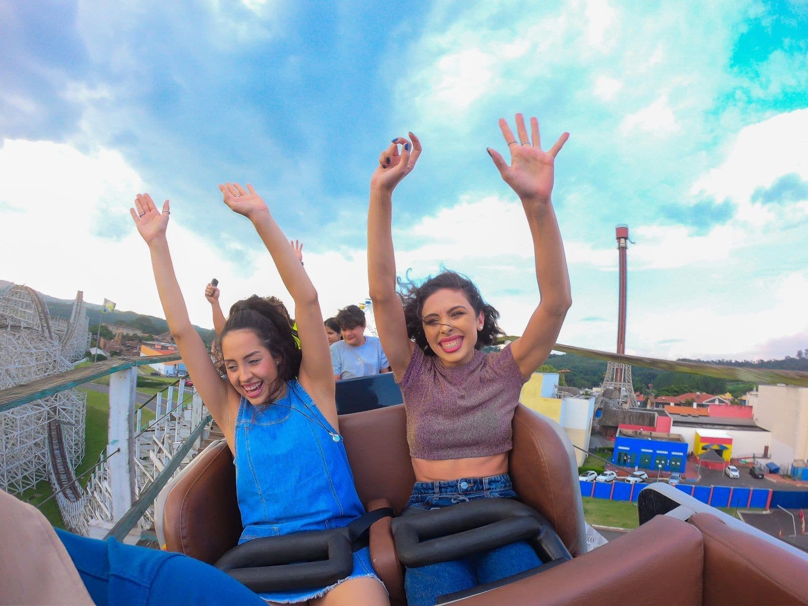 Hopi Hari oferece entrada gratuita para educadores