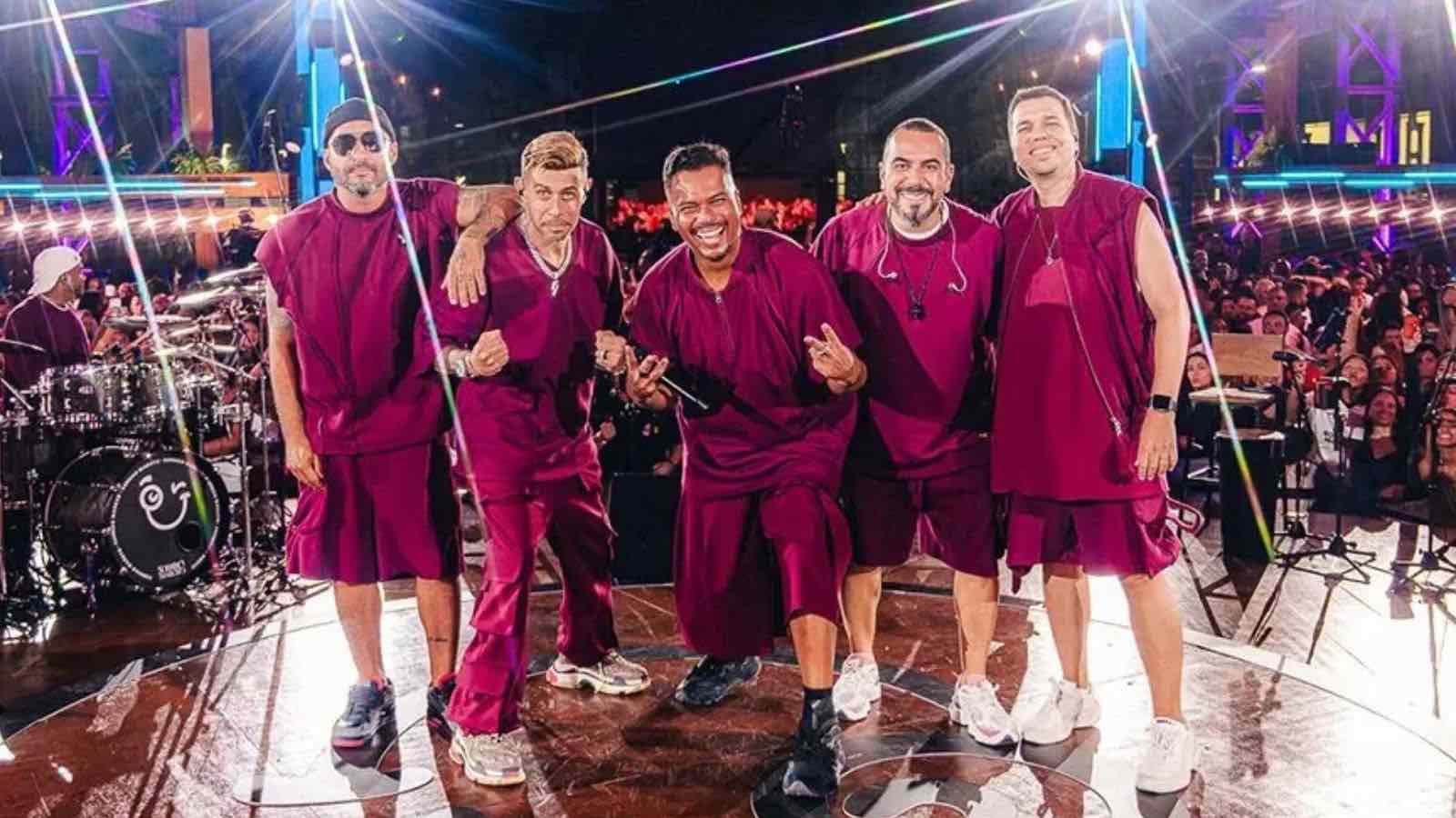 Sorriso Maroto se apresenta no Parque da Uva