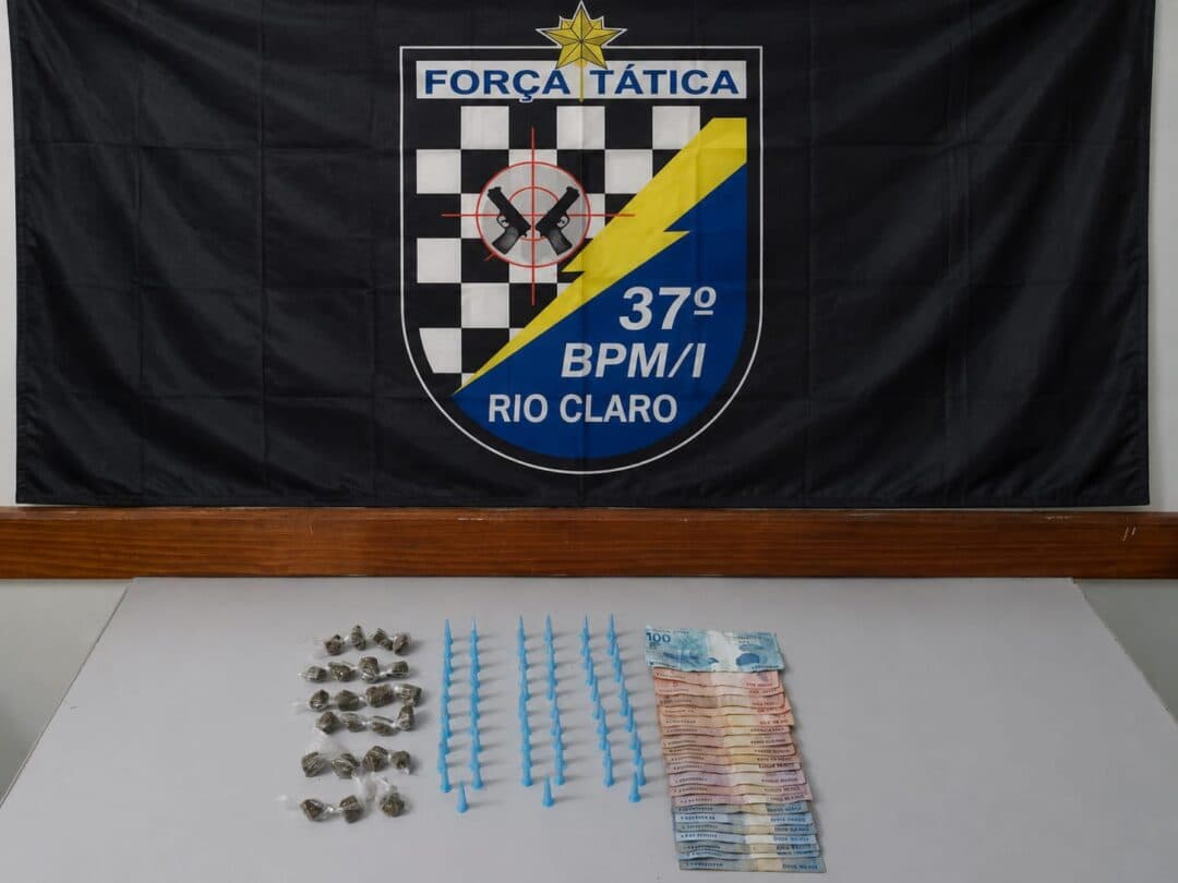 Força Tática apreende 86 porções de drogas em Rio Claro