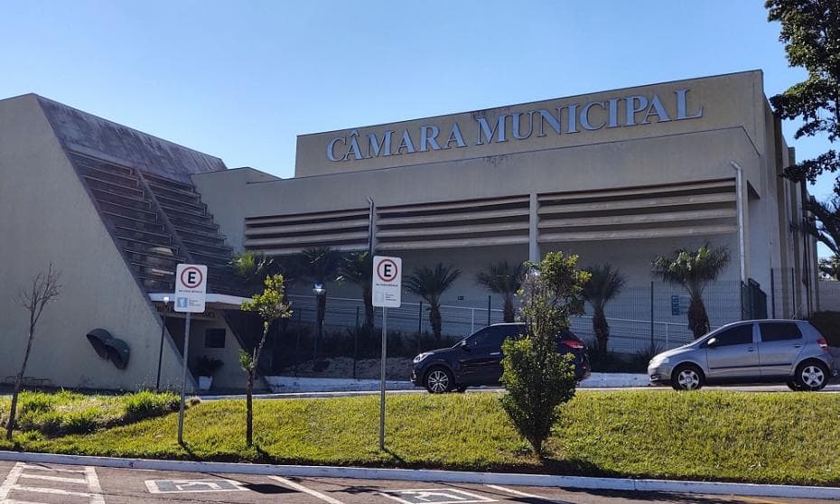 Câmara vota diretrizes para biometria em escolas