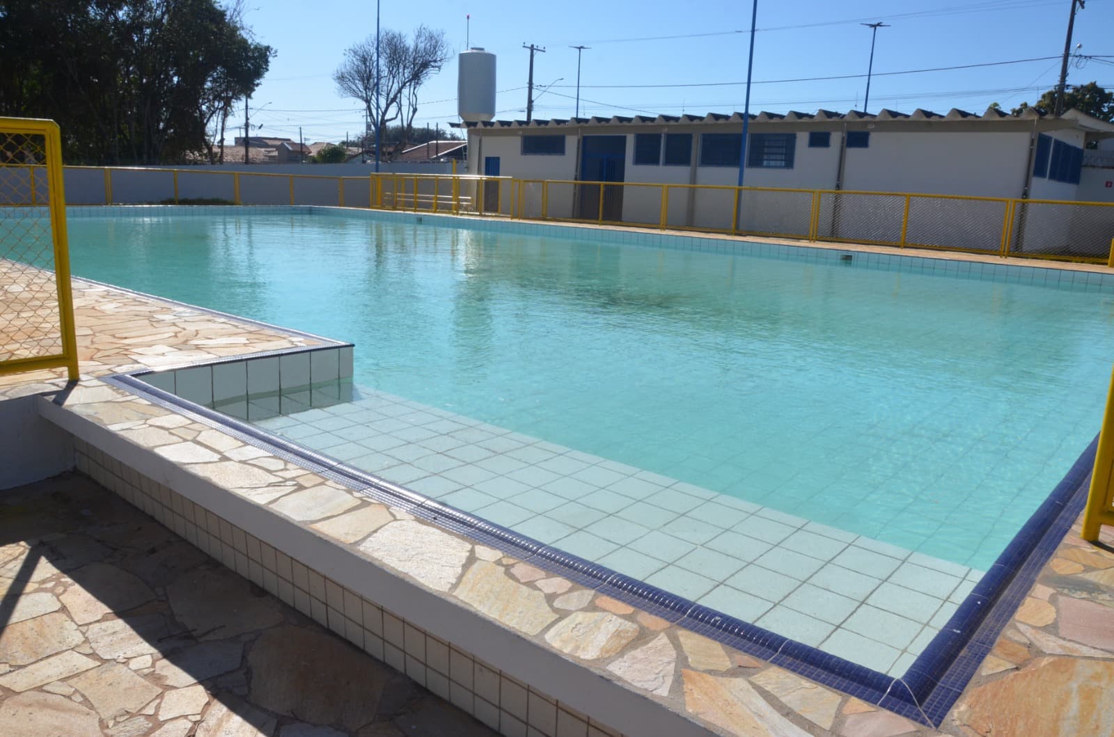 Segurança na água exige atenção em feriados