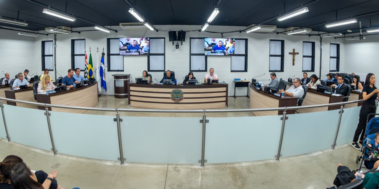Câmara Municipal aprova seis projetos na última sessão de agosto